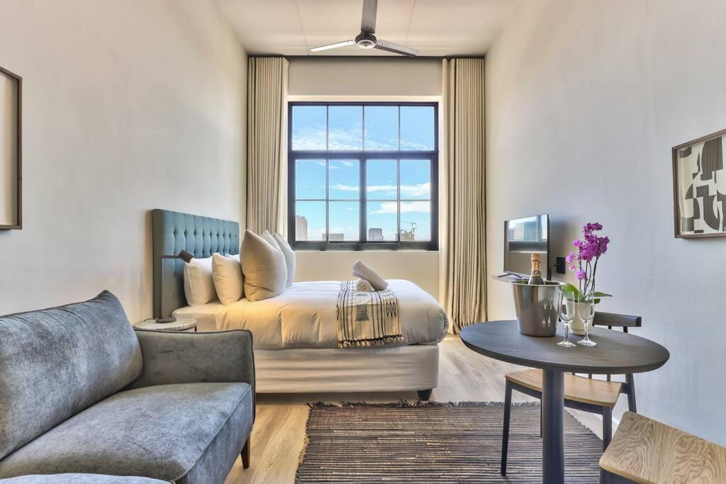 Trendy, Urban Living At The Harri W/ Views & Wifi Apartment