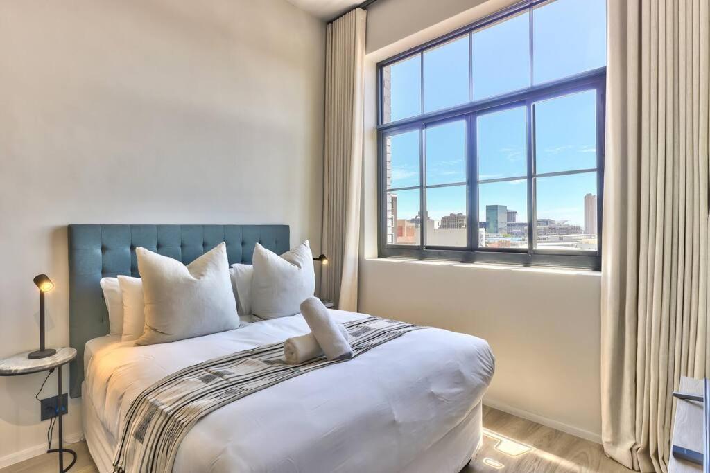 Trendy, Urban Living At The Harri W/ Views & Wifi Apartment
